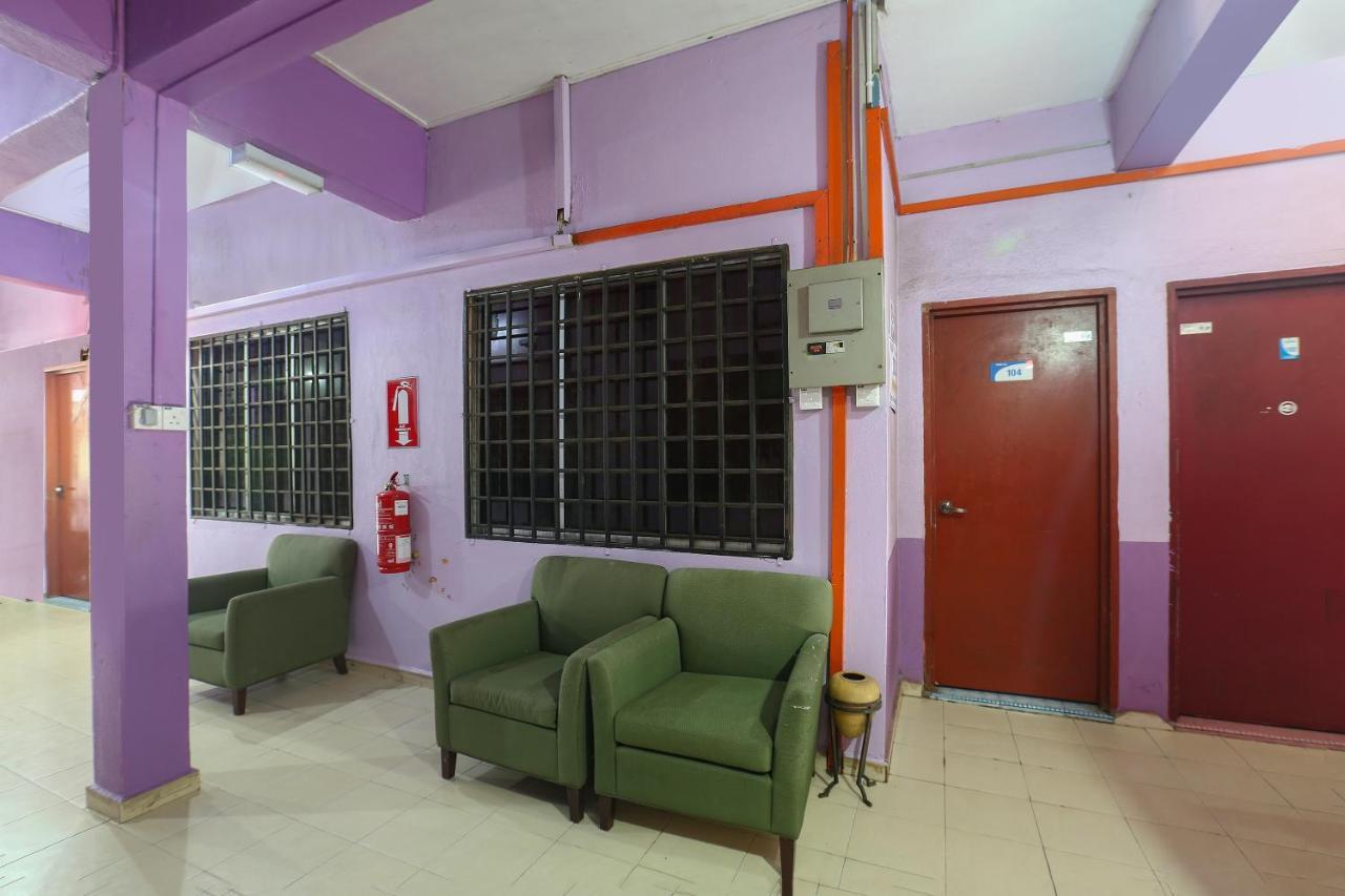 Oyo 89892 Hotel Jeli Inn Екстер'єр фото