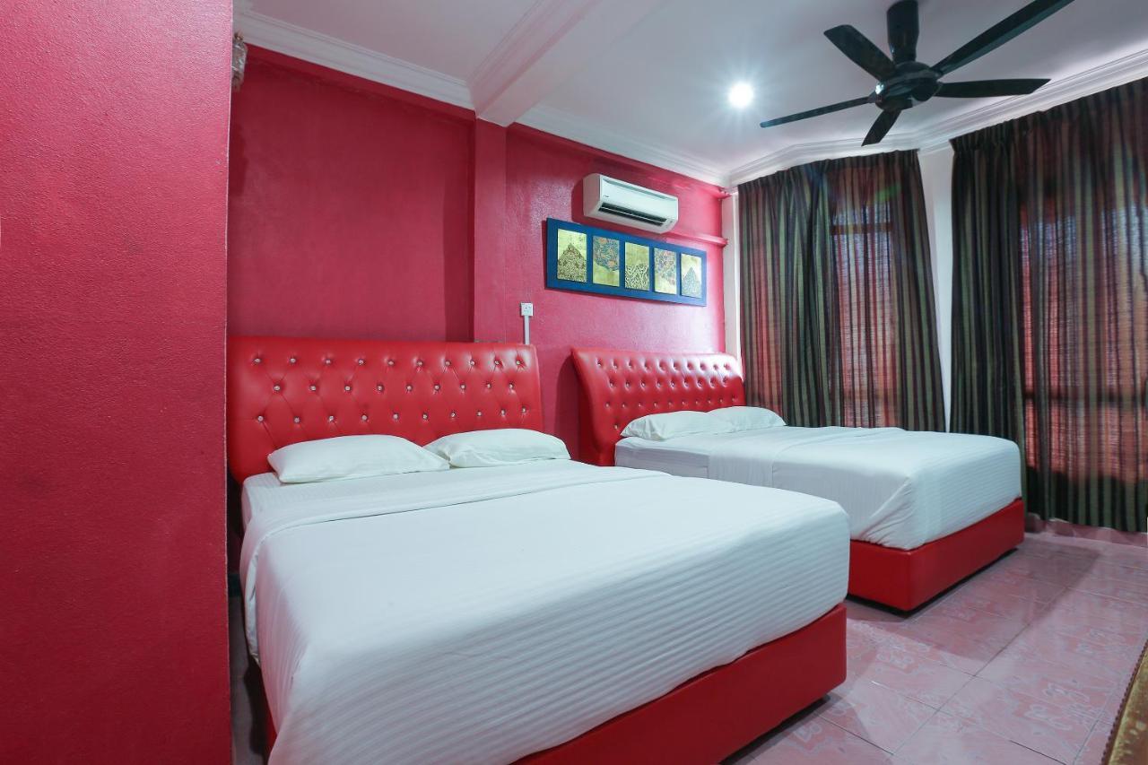 Oyo 89892 Hotel Jeli Inn Екстер'єр фото
